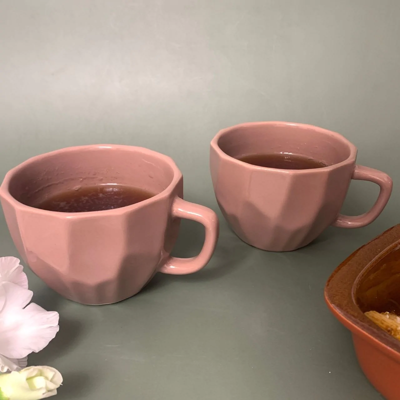 geometricshapedteacups1_ca5604a1-6ee8-41f0-92bb-f001780115d8-4x